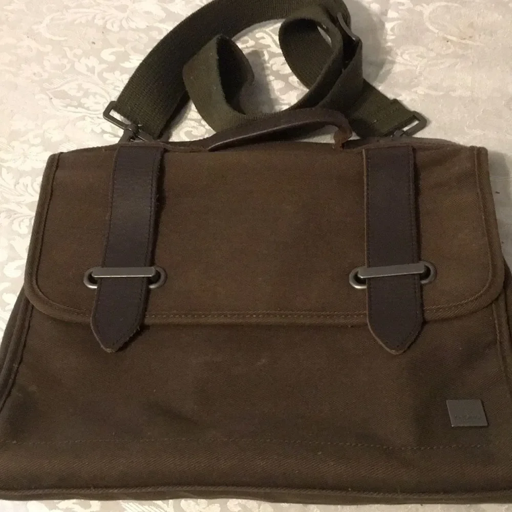 Knomo  London Briefcase Messenger bag